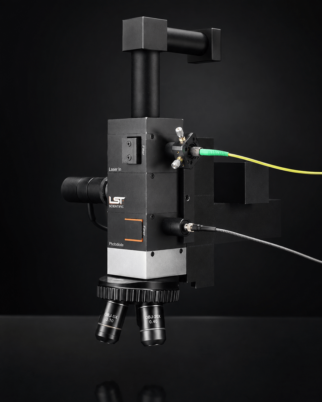 LST scanning photocurrent microscope